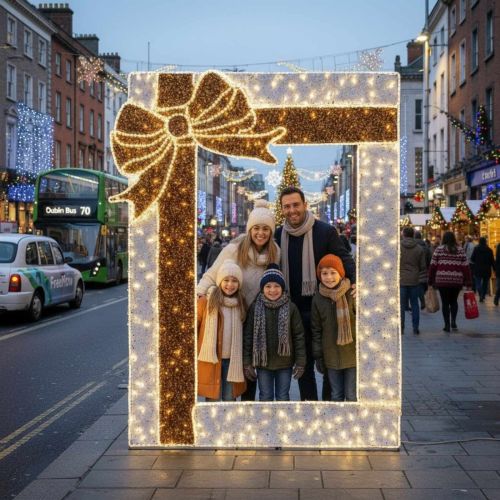 230cm x 180cm Photo Opportunity Lit Picture Frame