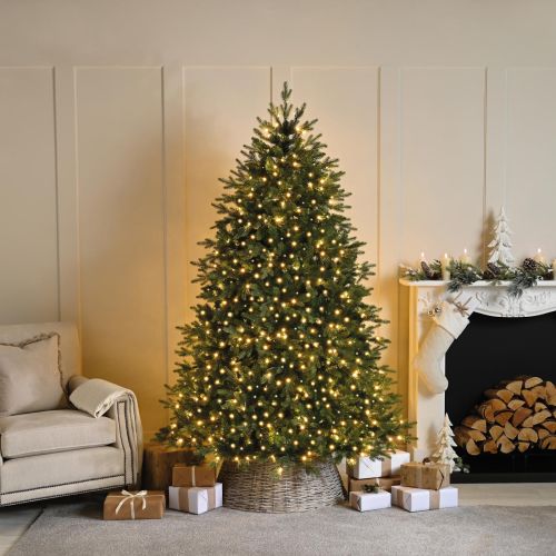 2000 Compact Warm White LED Christmas Lights with Green Cable