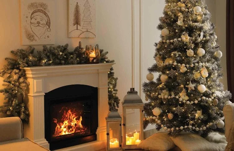 Benefits of Artificial Christmas Trees